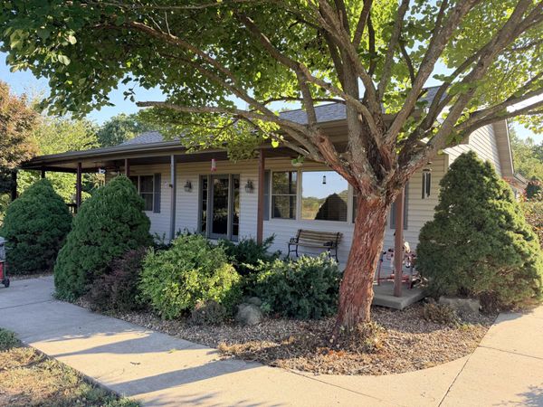 184 E 334th Road , Humansville, MO 65674