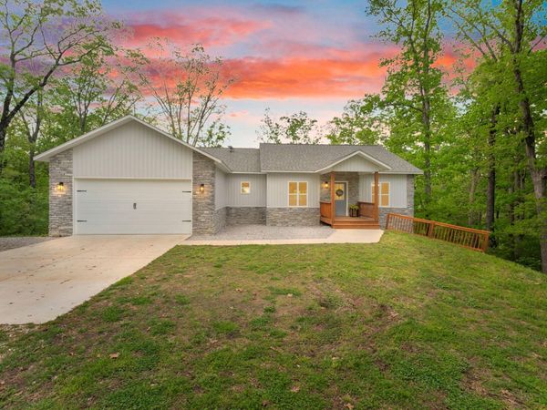 24 Flint Lane , Washburn, MO 65772