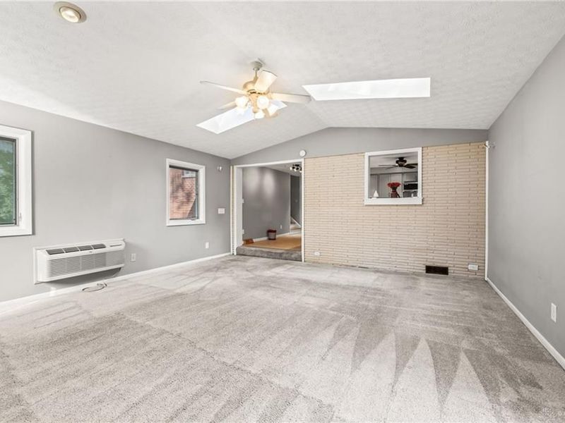 300 Heidi Court, Washington Township, OH 45459 Photo 18