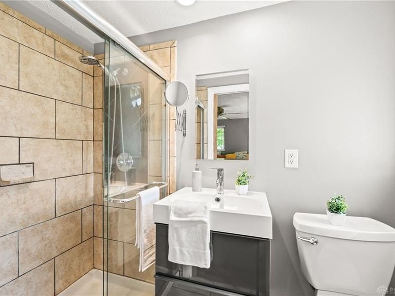 300 Heidi Court, Washington Township, OH 45459 Photo 28