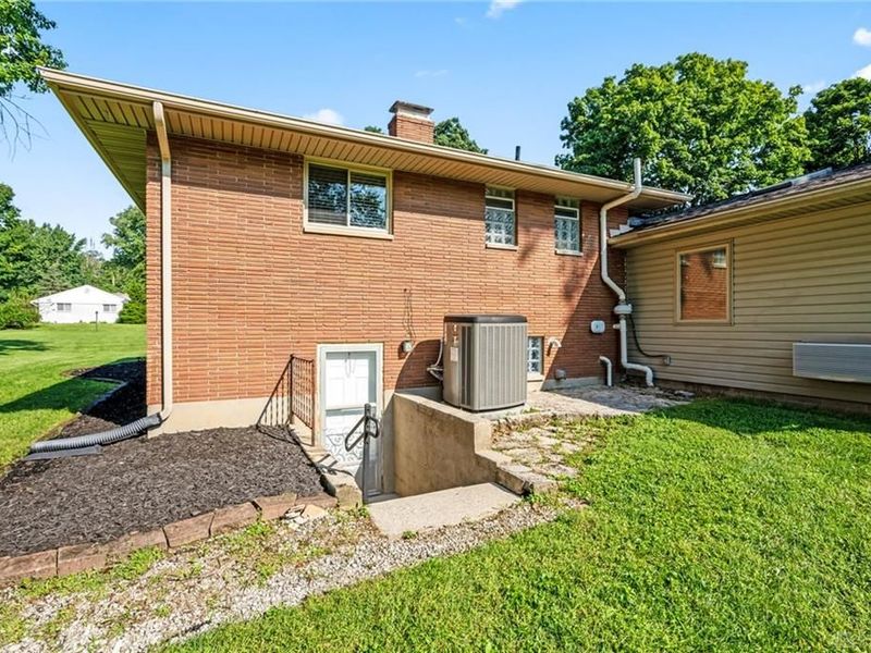300 Heidi Court, Washington Township, OH 45459 Photo 49