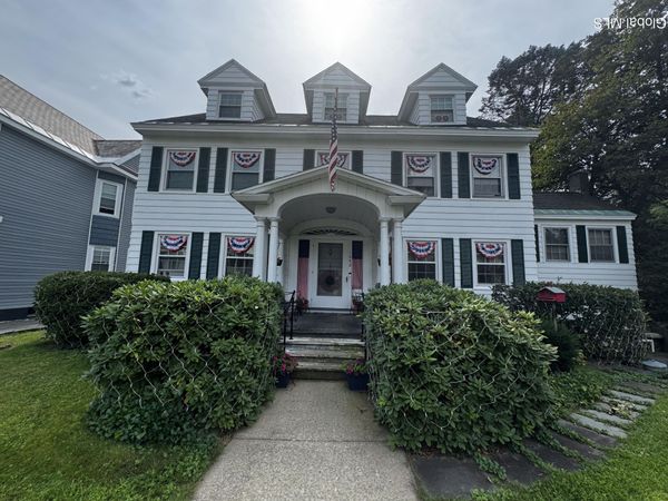 1042 Waverly Place, Schenectady, NY 12308