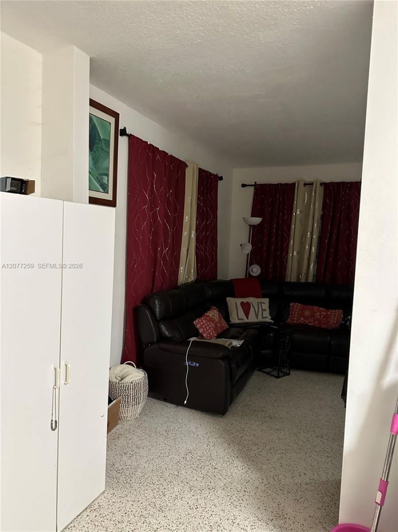 1838 NW 18th St , Miami, FL 33125 Photo