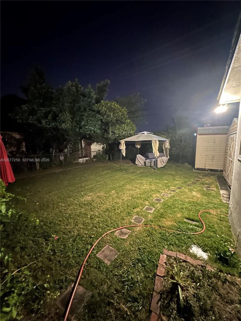 1838 NW 18th St , Miami, FL 33125 Photo