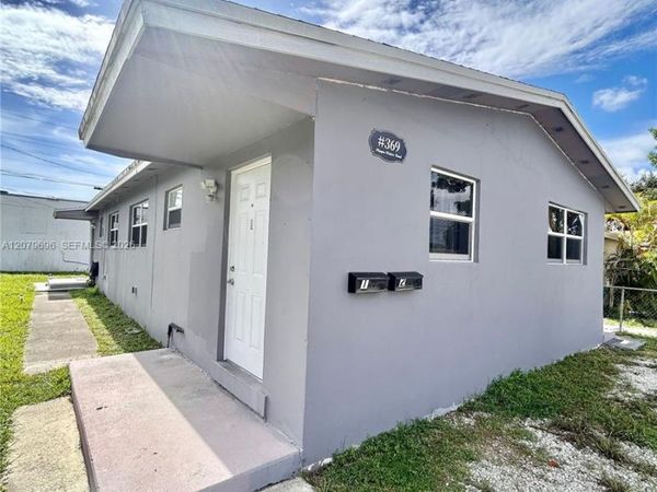 369 Phippen Waiters Rd , Dania Beach, FL 33004