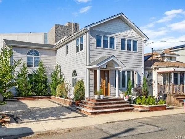 25 W 10th Road , Broad Channel, NY 11693