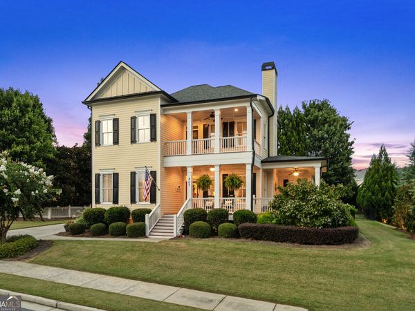 807 Clubside Court, Monroe, GA 30655