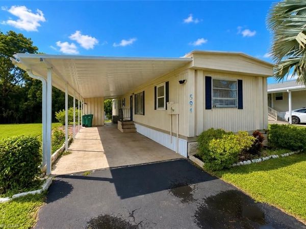 591 Cape Florida LN , NAPLES, FL 34104