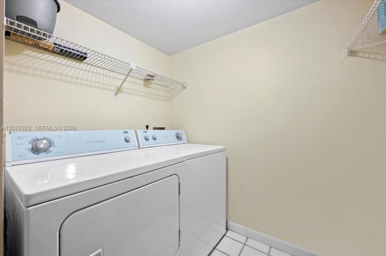 1014 Green Pine Blvd , Unit H1, West Palm Beach, FL 33409 Photo