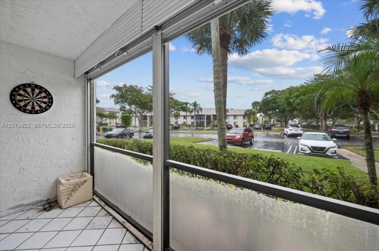 1014 Green Pine Blvd , Unit H1, West Palm Beach, FL 33409 Photo