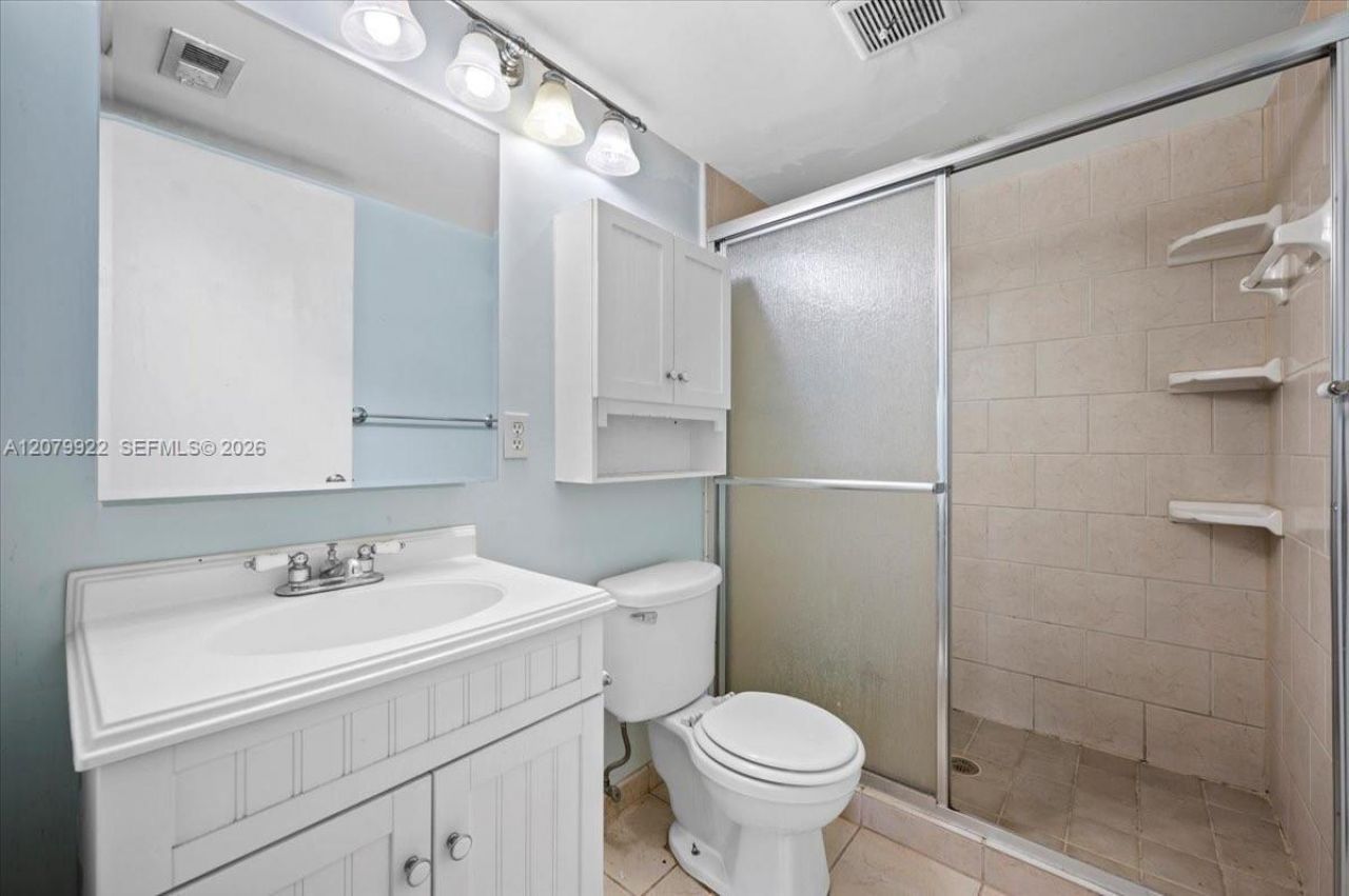 1014 Green Pine Blvd , Unit H1, West Palm Beach, FL 33409 Photo