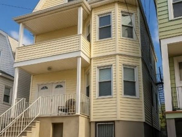 247 Parker St, Newark, NJ 07104