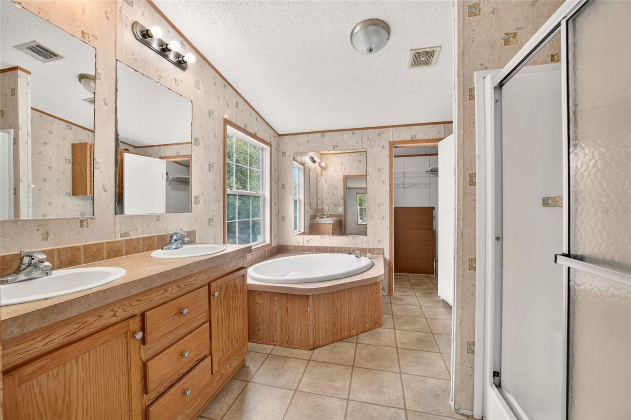 13291 SE 101st Place, Dunnellon, FL 34431 Photo