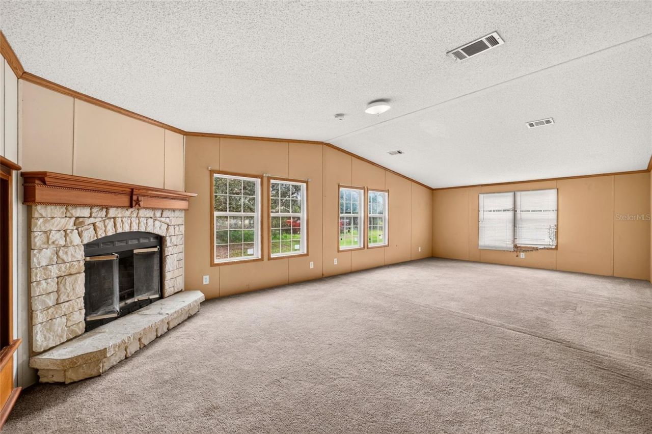 13291 SE 101st Place, Dunnellon, FL 34431 Photo
