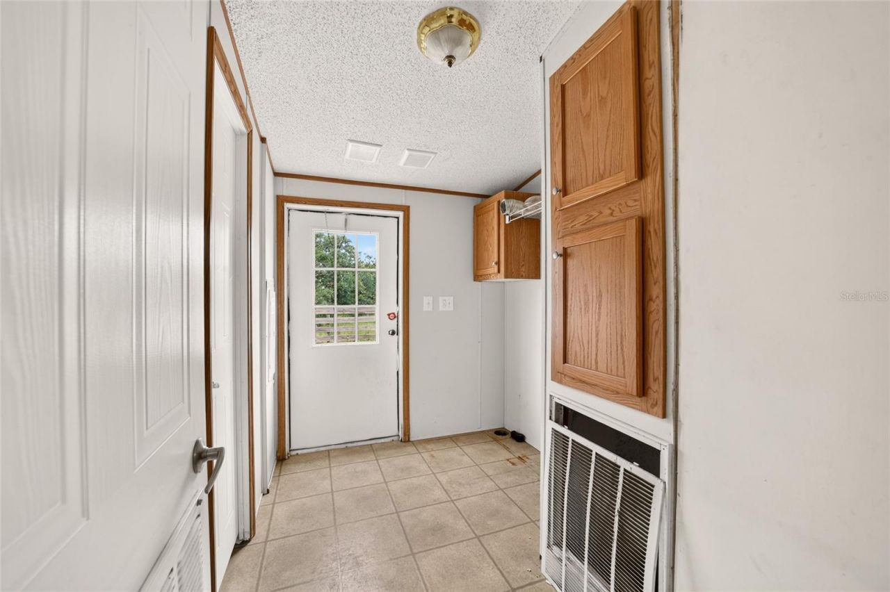 13291 SE 101st Place, Dunnellon, FL 34431 Photo