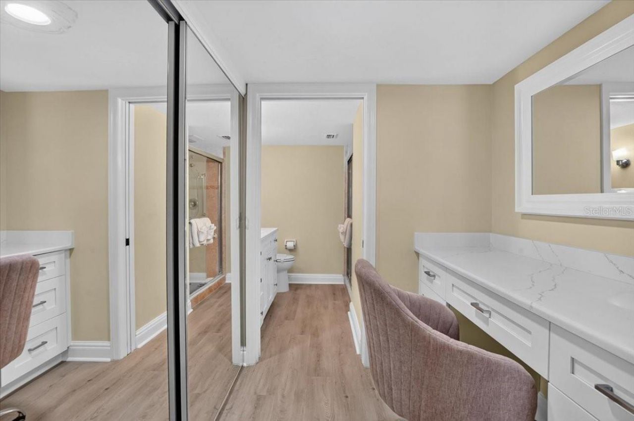 1007 Gulf Drive N, Unit 217, Bradenton Beach, FL 34217 Photo