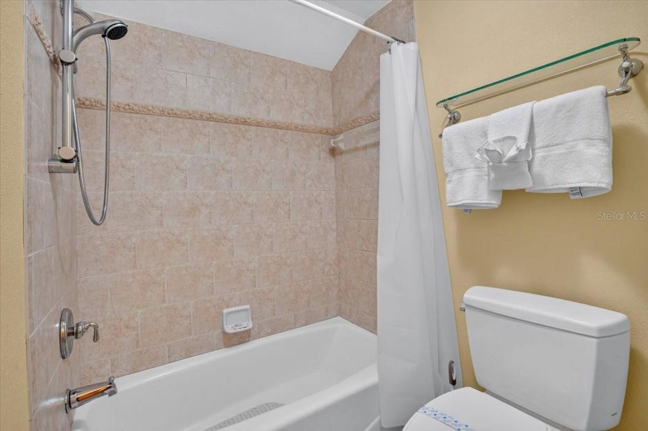 1007 Gulf Drive N, Unit 217, Bradenton Beach, FL 34217 Photo