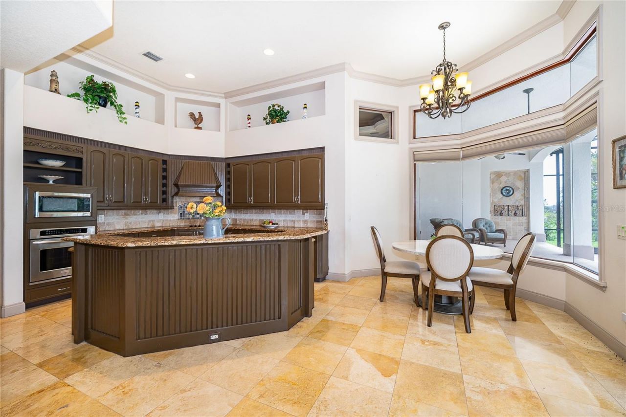 2313 Roat Drive , Orlando, FL 32835 Photo