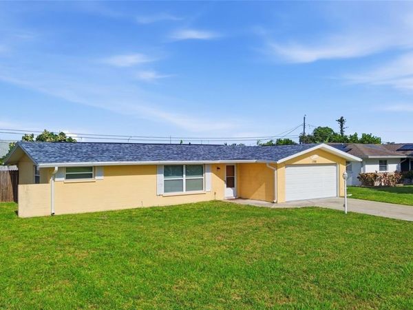 1786 COCONUT DRIVE , VENICE, FL 34293