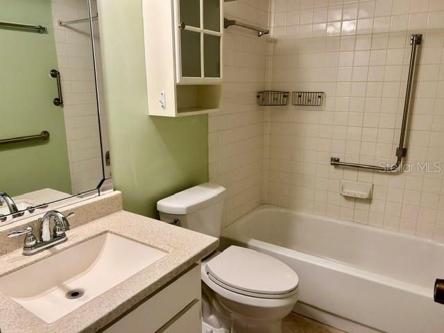 2529 Oakleaf Lane , Unit 30C, Clearwater, FL 33763 Photo