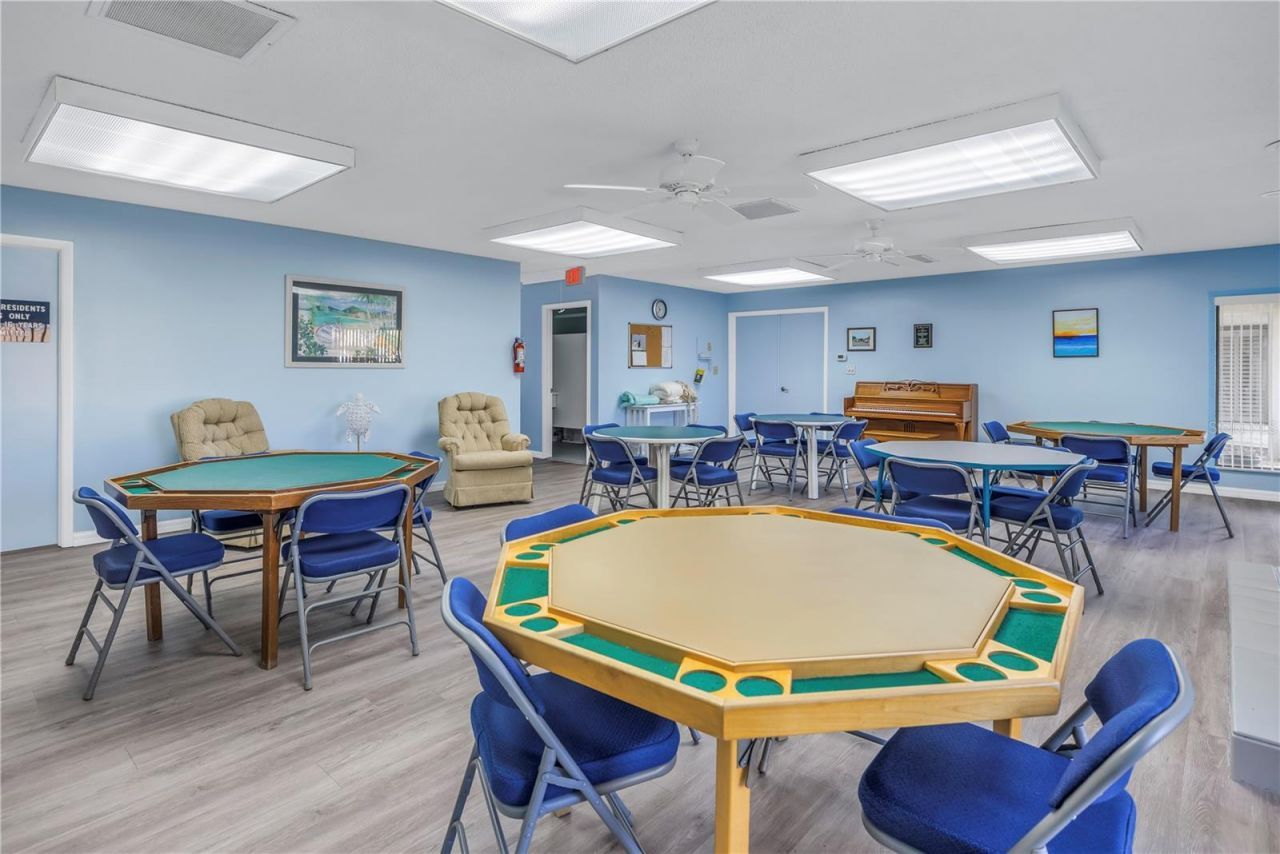2529 Oakleaf Lane , Unit 30C, Clearwater, FL 33763 Photo