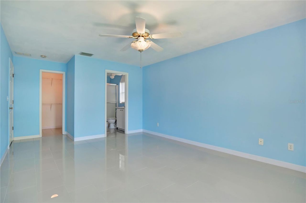 561 15th Street , Holly Hill, FL 32117 Photo