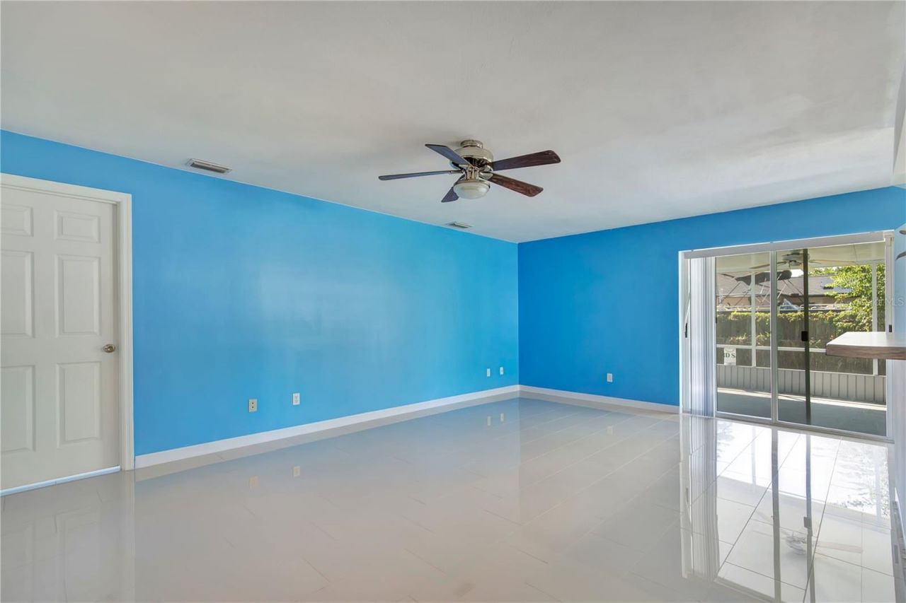 561 15th Street , Holly Hill, FL 32117 Photo