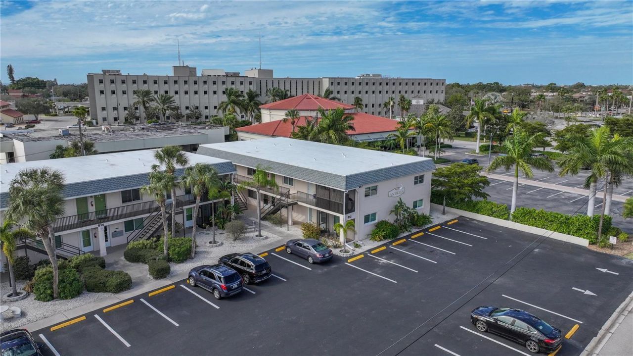 612 Guild Drive, Unit 18, Venice, FL 34285 Photo