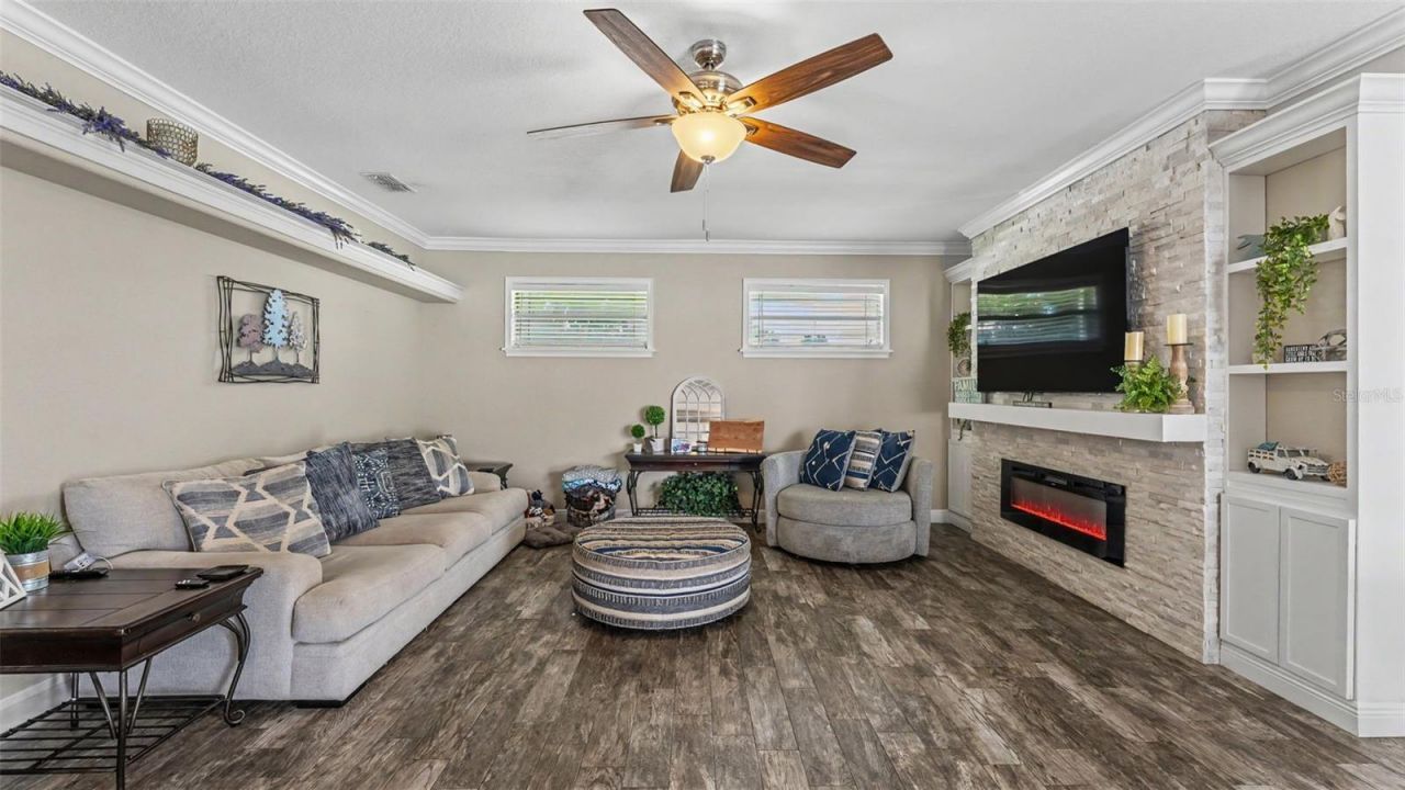 145 Winona Circle, Auburndale, FL 33823 Photo