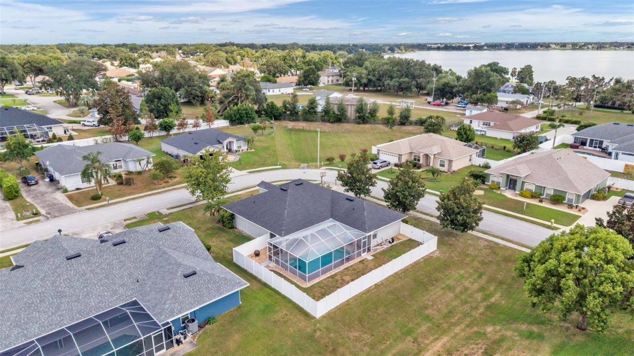 145 Winona Circle, Auburndale, FL 33823 Photo