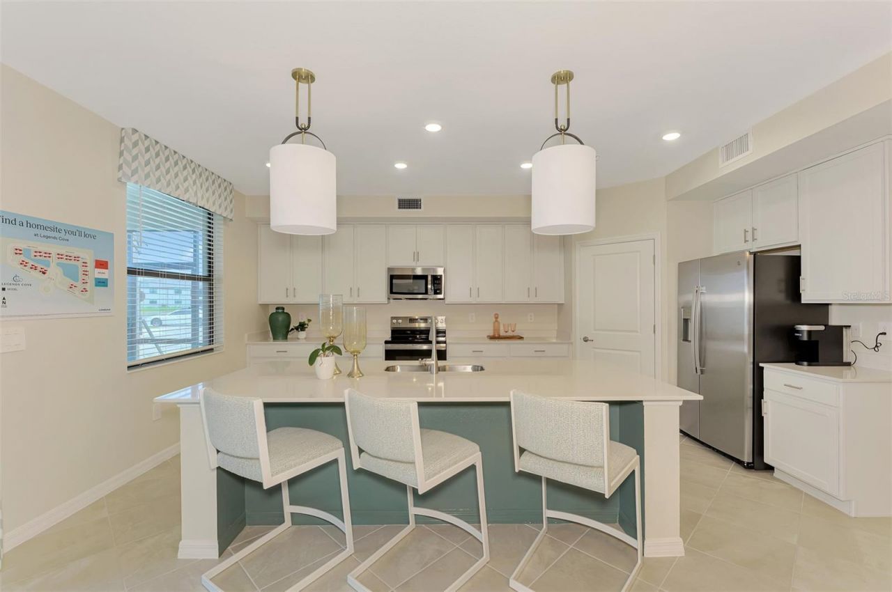 5632 Summit Pointe Circle , Unit 104, Bradenton, FL 34210 Photo