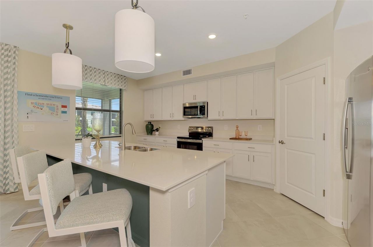 5632 Summit Pointe Circle , Unit 104, Bradenton, FL 34210 Photo