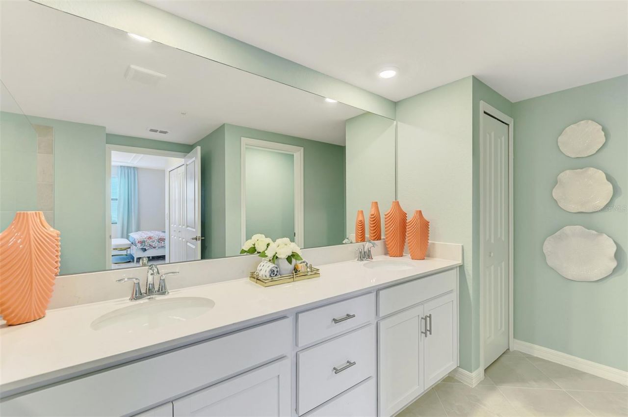 5632 Summit Pointe Circle , Unit 104, Bradenton, FL 34210 Photo