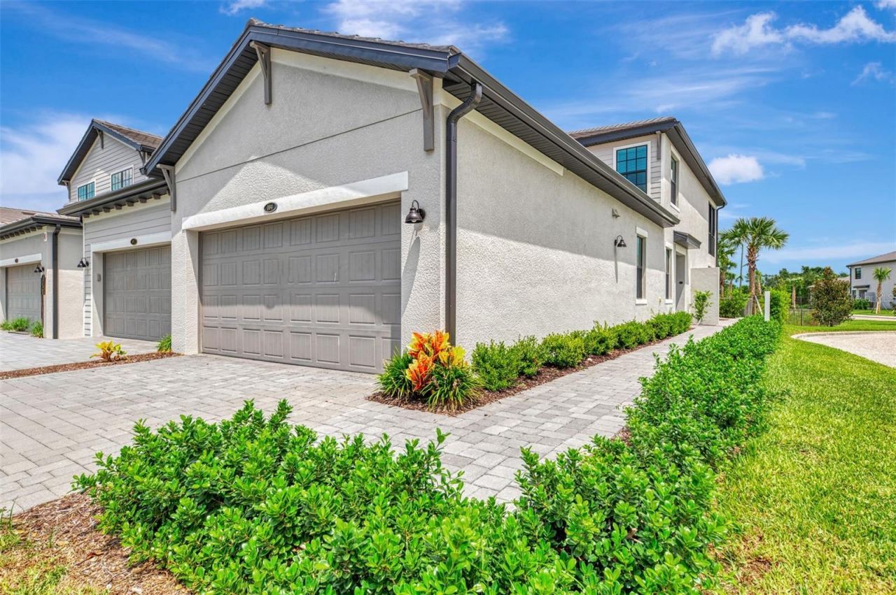 5632 Summit Pointe Circle , Unit 104, Bradenton, FL 34210 Photo