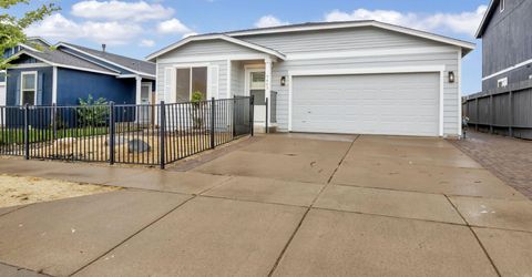 7465 Findhorn Drive, Reno, NV 89506 Photo