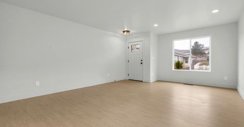 7465 Findhorn Drive, Reno, NV 89506 Photo