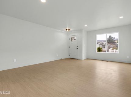 7465 Findhorn Drive, Reno, NV 89506 Photo