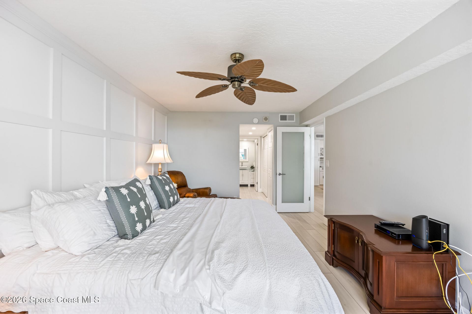 877 N Highway A1a, Unit 406, Indialantic, FL 32903 Photo