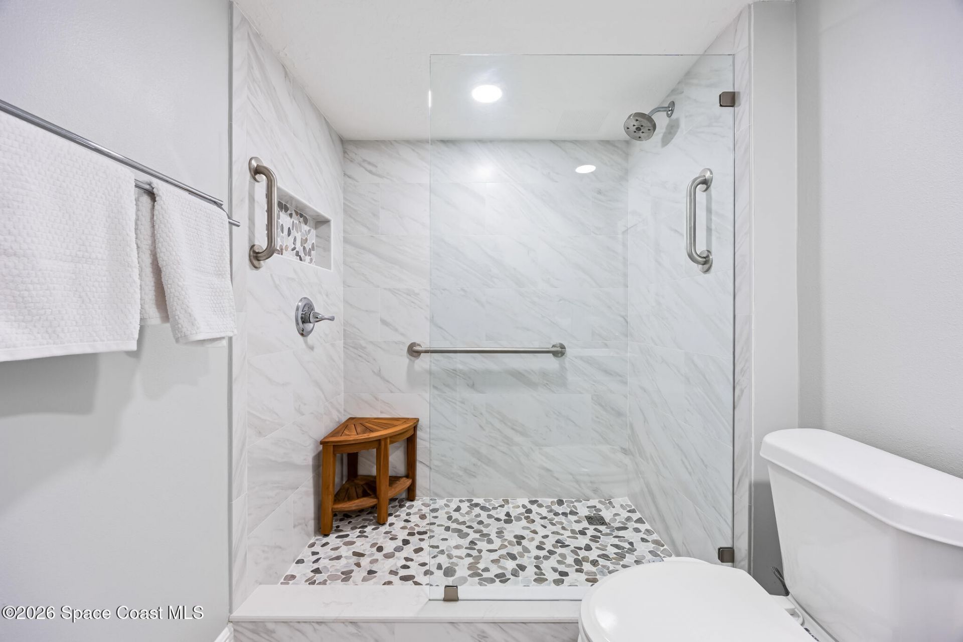 877 N Highway A1a, Unit 406, Indialantic, FL 32903 Photo