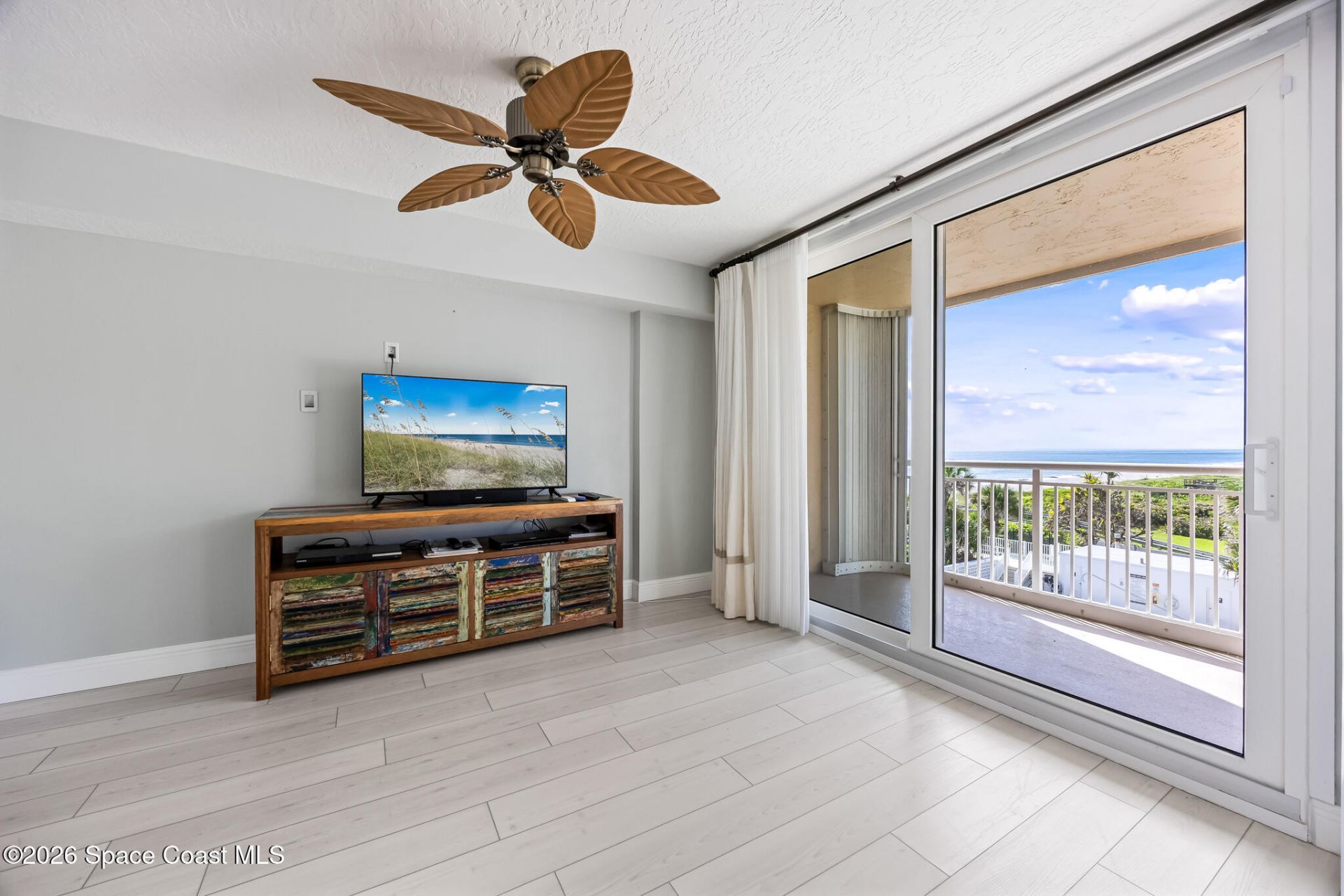 877 N Highway A1a, Unit 406, Indialantic, FL 32903 Photo