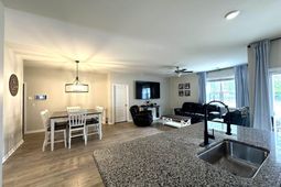 12 Black Pearl Court  photo 4