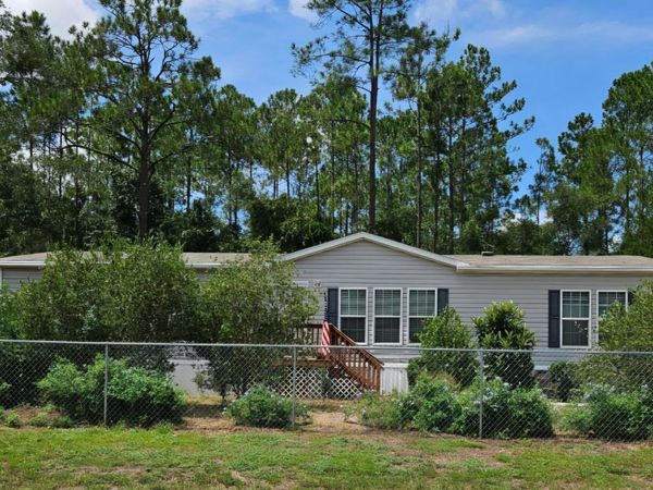 213 GAIL Drive, Satsuma, FL 32189