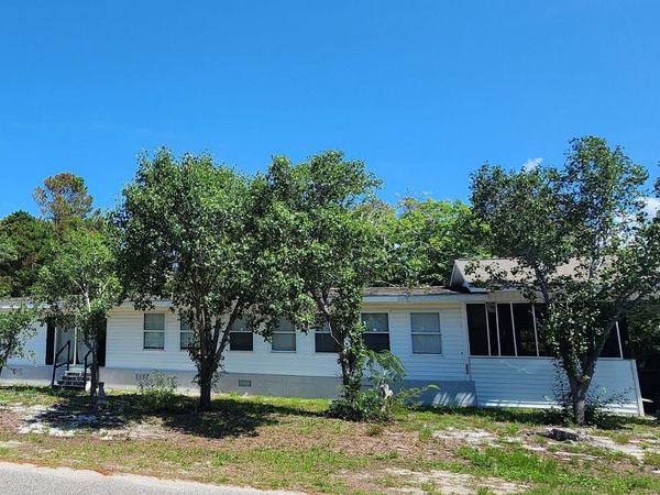 202 NE 66th Street , Oak Island, NC 28465