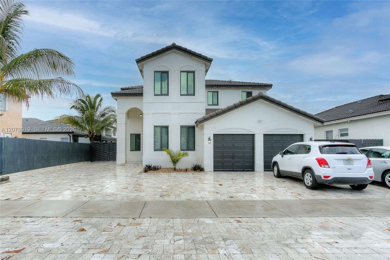 18355 NW 89th Ave , Hialeah, FL 33018 Photo