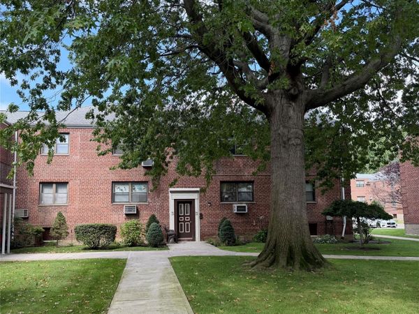 90-25 Shore Parkway , Unit 91, Howard Beach, NY 11414