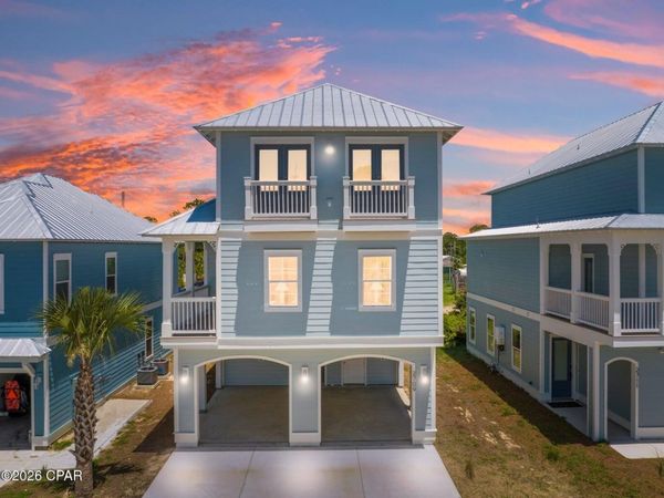 2709 Lagoon Manor Drive , Panama City Beach, FL 32408