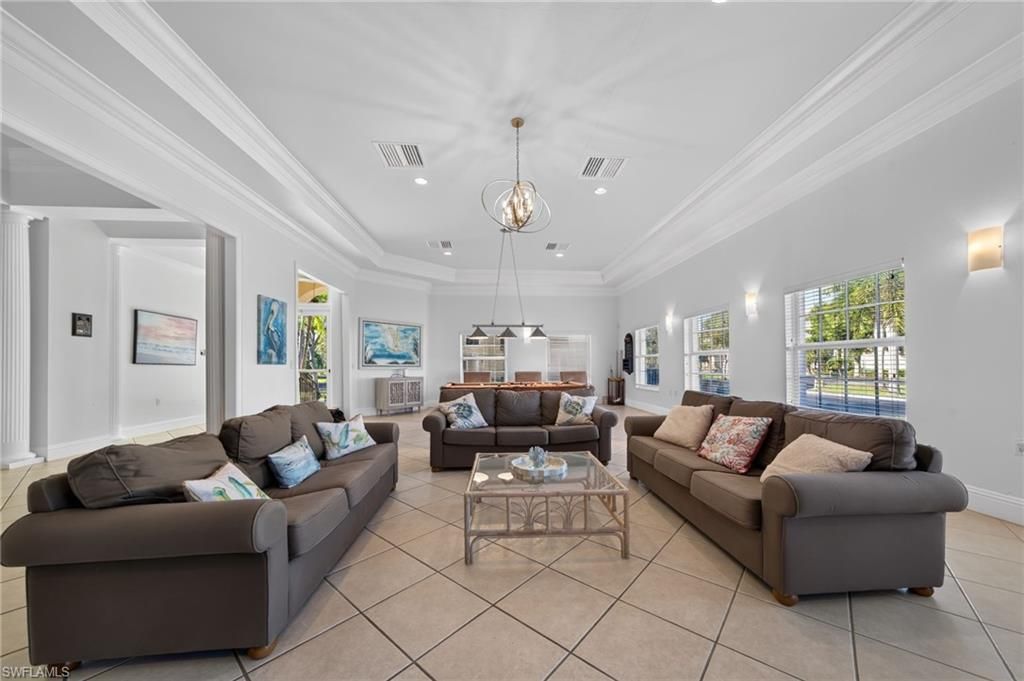 10041 Lake Cove Dr, Unit 202, Fort Myers, FL 33908 Photo