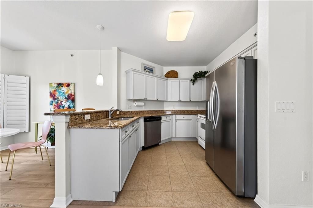 10041 Lake Cove Dr, Unit 202, Fort Myers, FL 33908 Photo