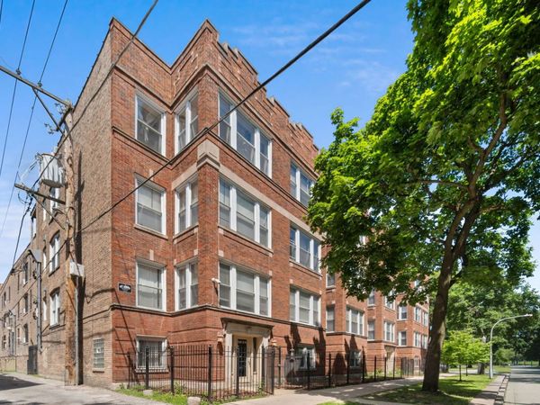 6710 S RIDGELAND Avenue , Unit 2B, Chicago, IL 60649