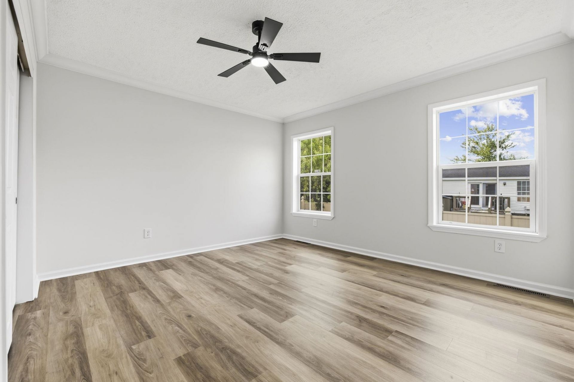 809 Larue Ct.  Photo 14